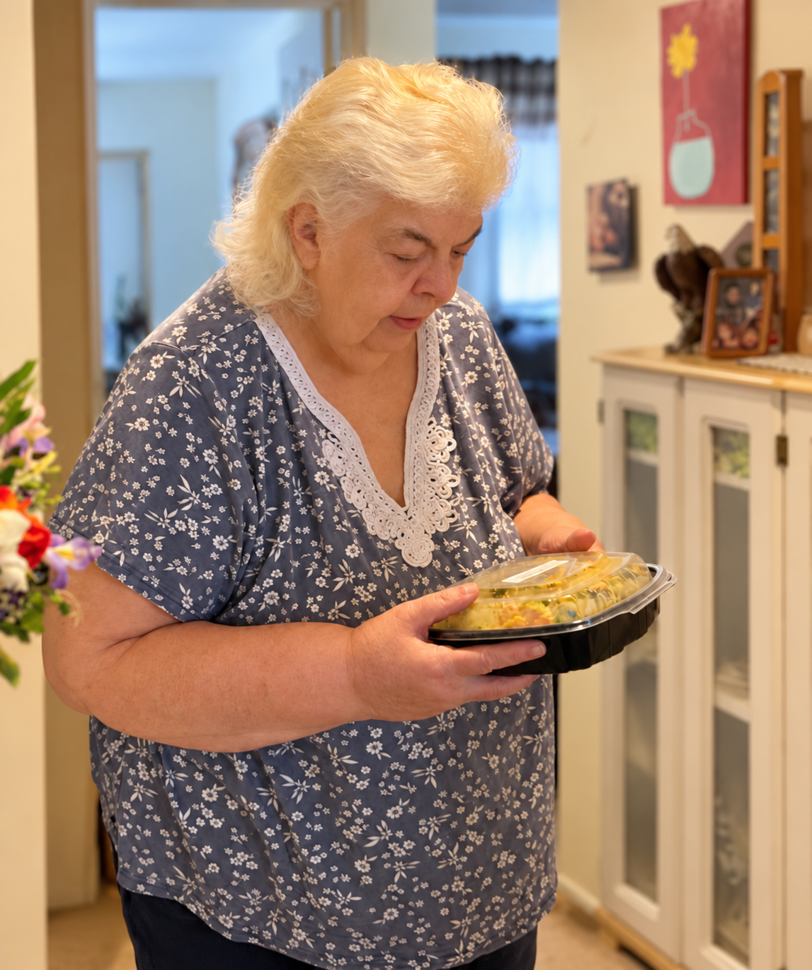 Mobile MARKet participant receiving a prepared Zero Waste meal